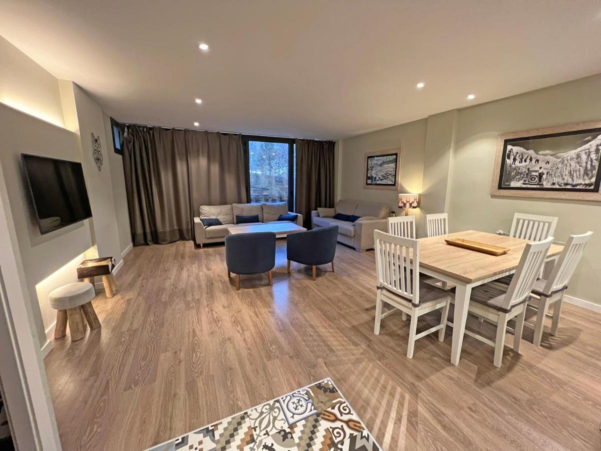 Apartamentos Valle De Incles Deluxe Mikka 3000 Eksteriør bilde